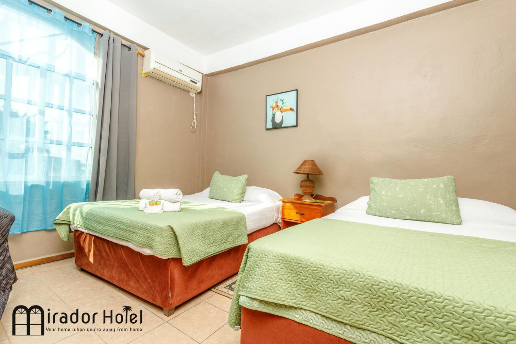 Mirador Hotel Corozal Luaran gambar