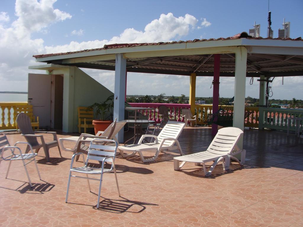 Mirador Hotel Corozal Luaran gambar